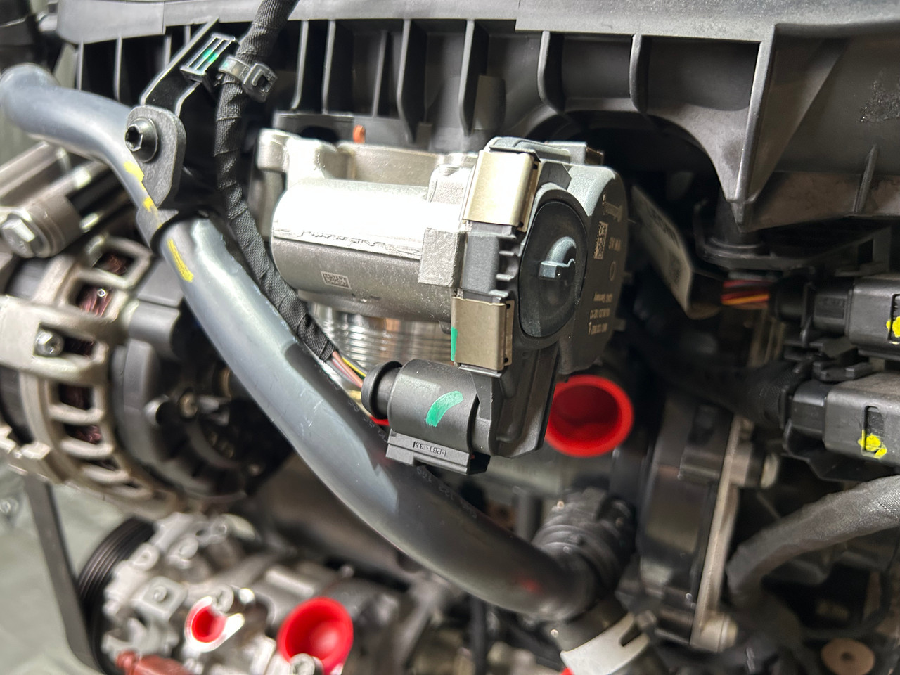 2022-2025 Volkswagen MK8 Golf R 2.0l Engine Long Block - Image 14