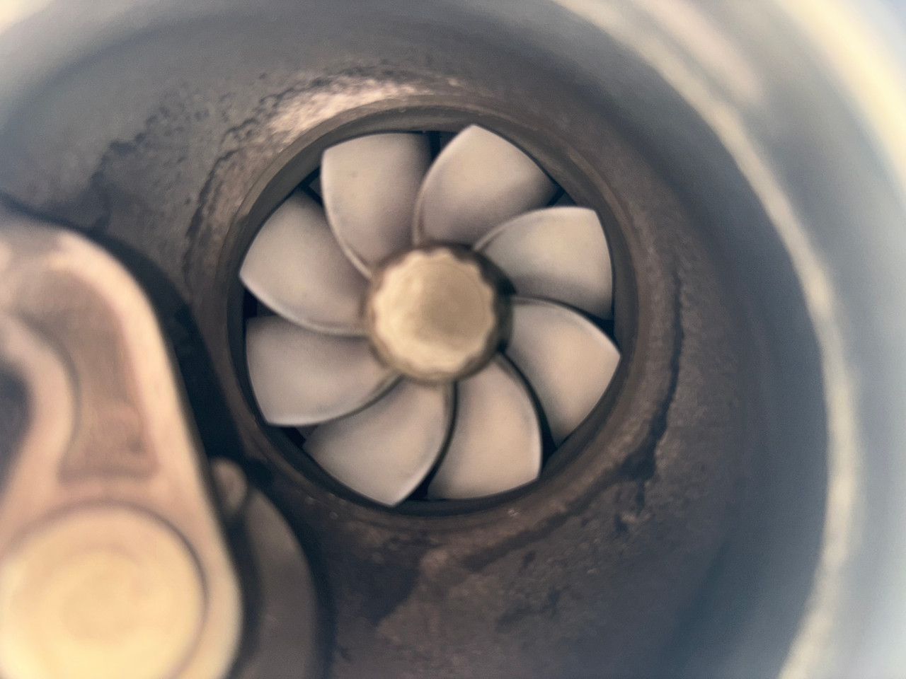2015-2017 Volkswagen MK7 Golf R IS38 Turbocharger - Image 2