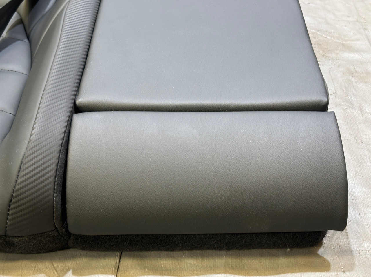 2022-2025 Volkswagen MK8 Golf R OEM Titan Black Leather Rear - Image 8