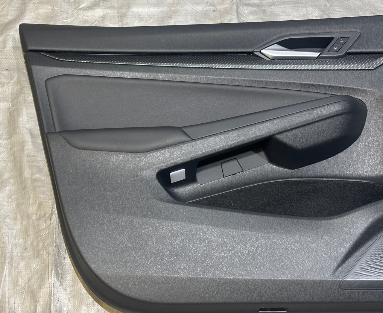 2022-2024 Volkswagen MK8 Golf R OEM Interior Door Panels - Image 42