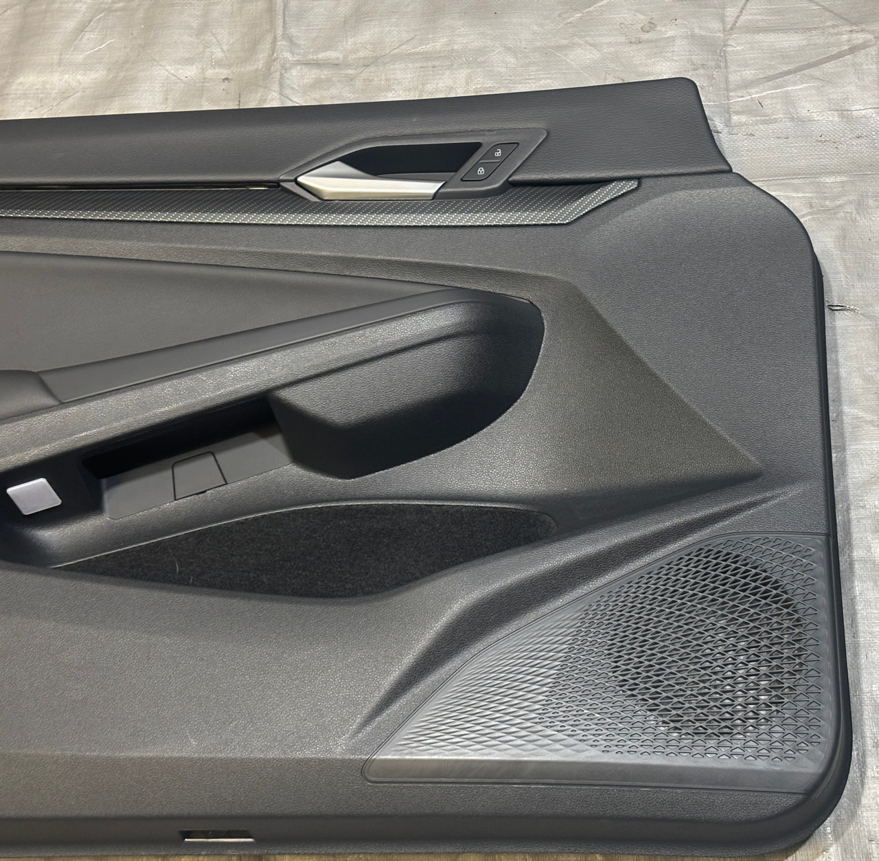 2022-2024 Volkswagen MK8 Golf R OEM Interior Door Panels - Image 41