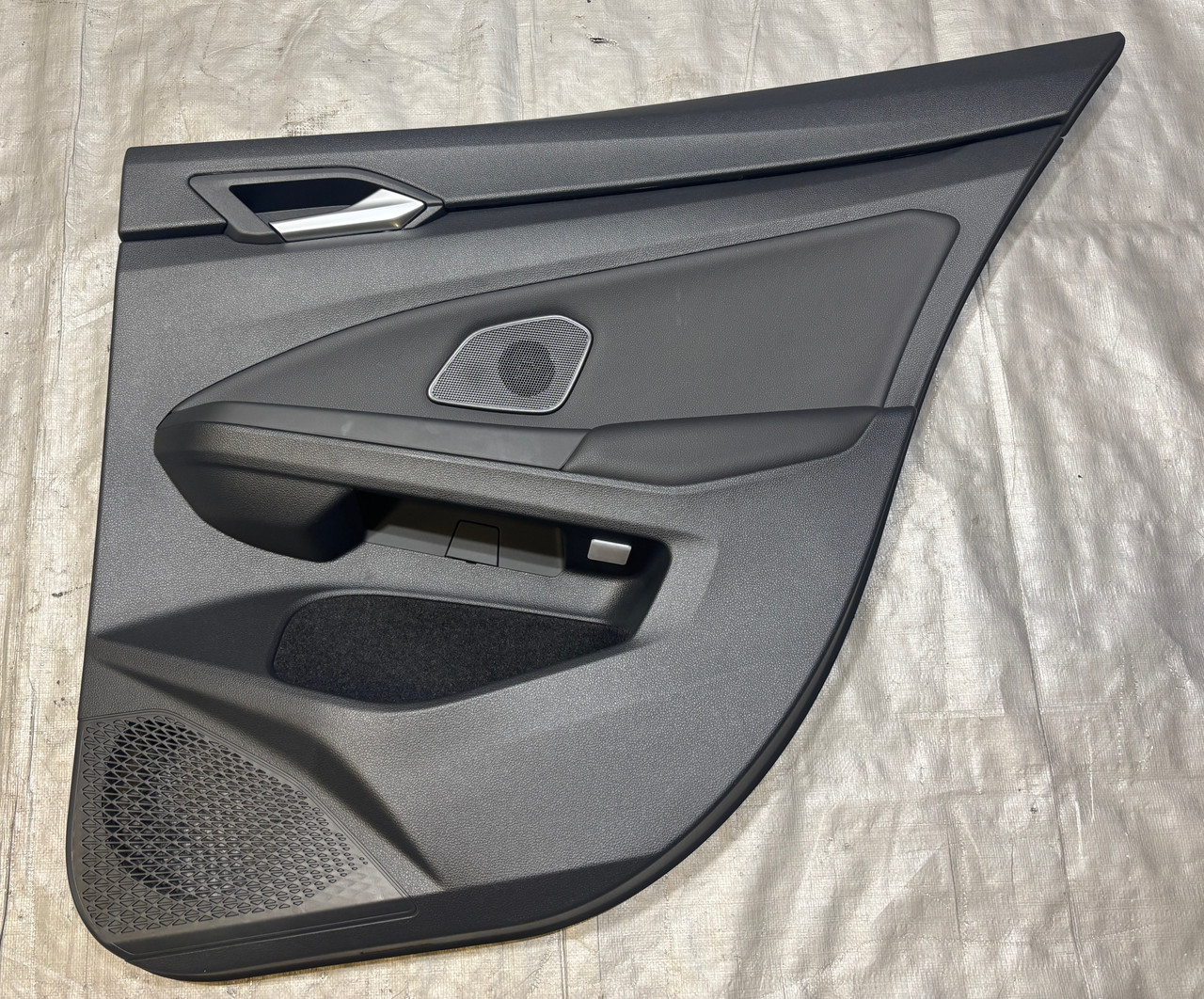 2022-2024 Volkswagen MK8 Golf R OEM Interior Door Panels - Image 12