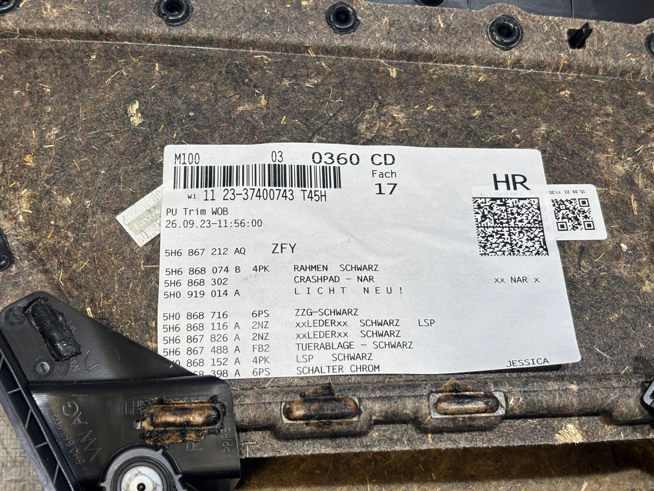 2022-2024 Volkswagen MK8 Golf R OEM Interior Door Panels - Image 4