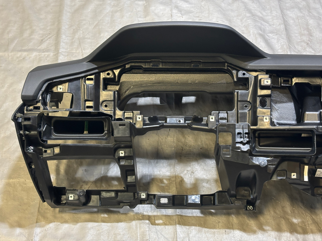 2022-2024 Volkswagen MK8 GTI / Golf R OEM Dashboard Panel w/ Passenger Air Bag - Image 20