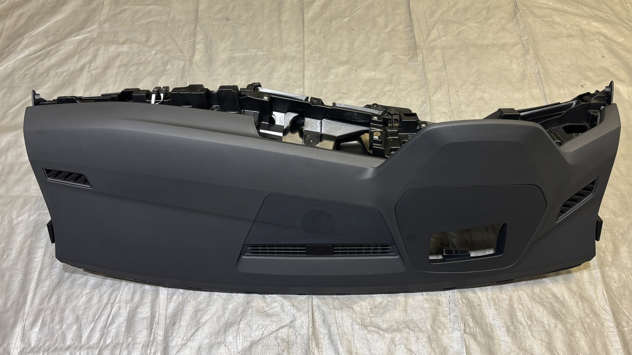 2022-2024 Volkswagen MK8 GTI / Golf R OEM Dashboard Panel w/ Passenger Air Bag - Image 17