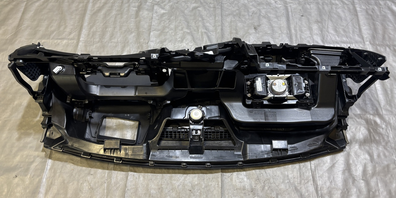 2022-2024 Volkswagen MK8 GTI / Golf R OEM Dashboard Panel w/ Passenger Air Bag - Image 13
