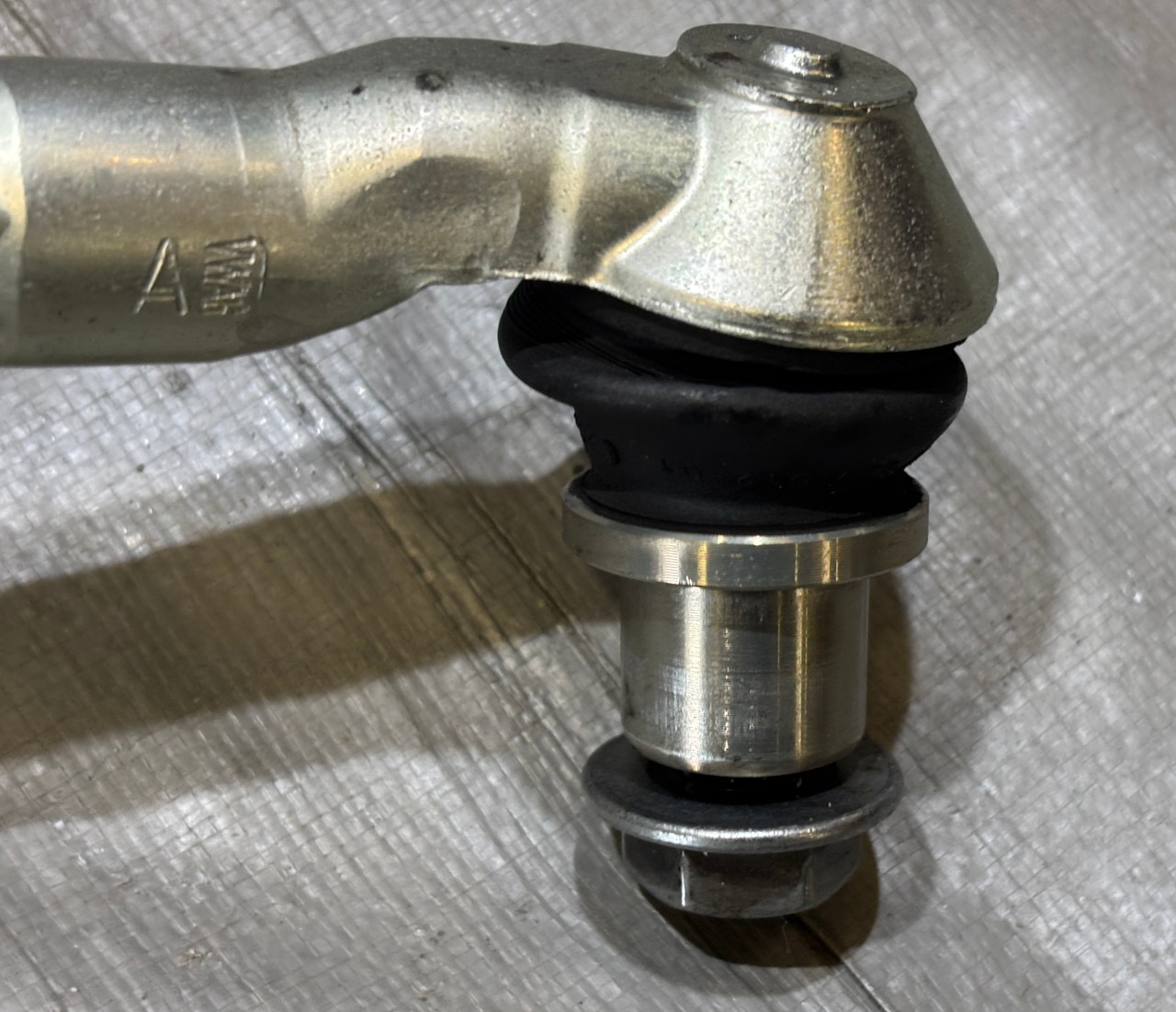 2022-2024 Volkswagen MK8 Golf R Steering Rack w/ EPS Motor / Tie Rods - Image 3