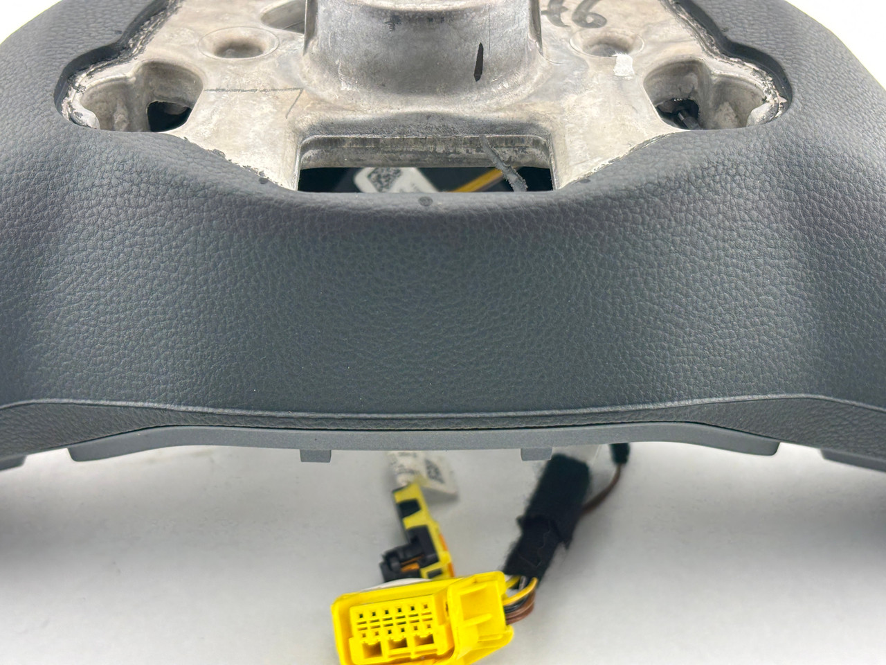 2024-2025 Volkswagen MK8 Golf R OEM Steering Wheel w/ Controls / DSG Automatic - Image 8