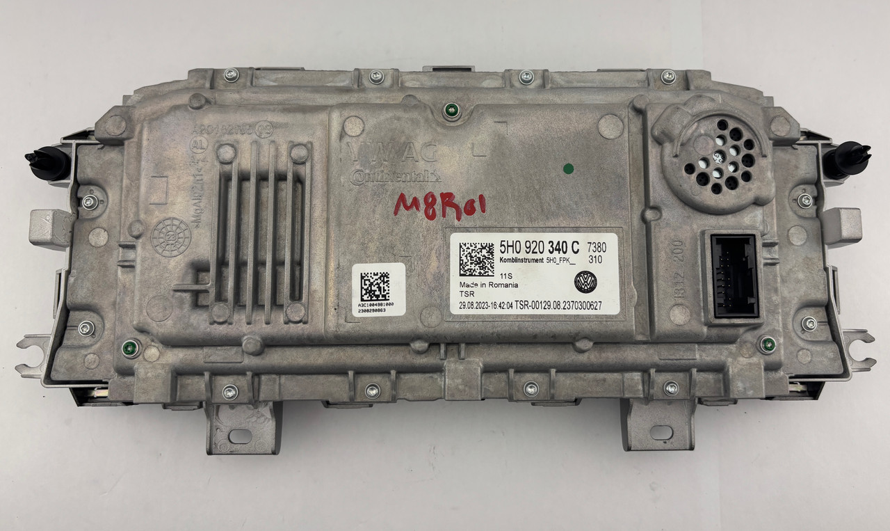 2022-2025 Volkswagen MK8 Golf R / GTI Digital Instrument Gauge Cluster Display - Image 10