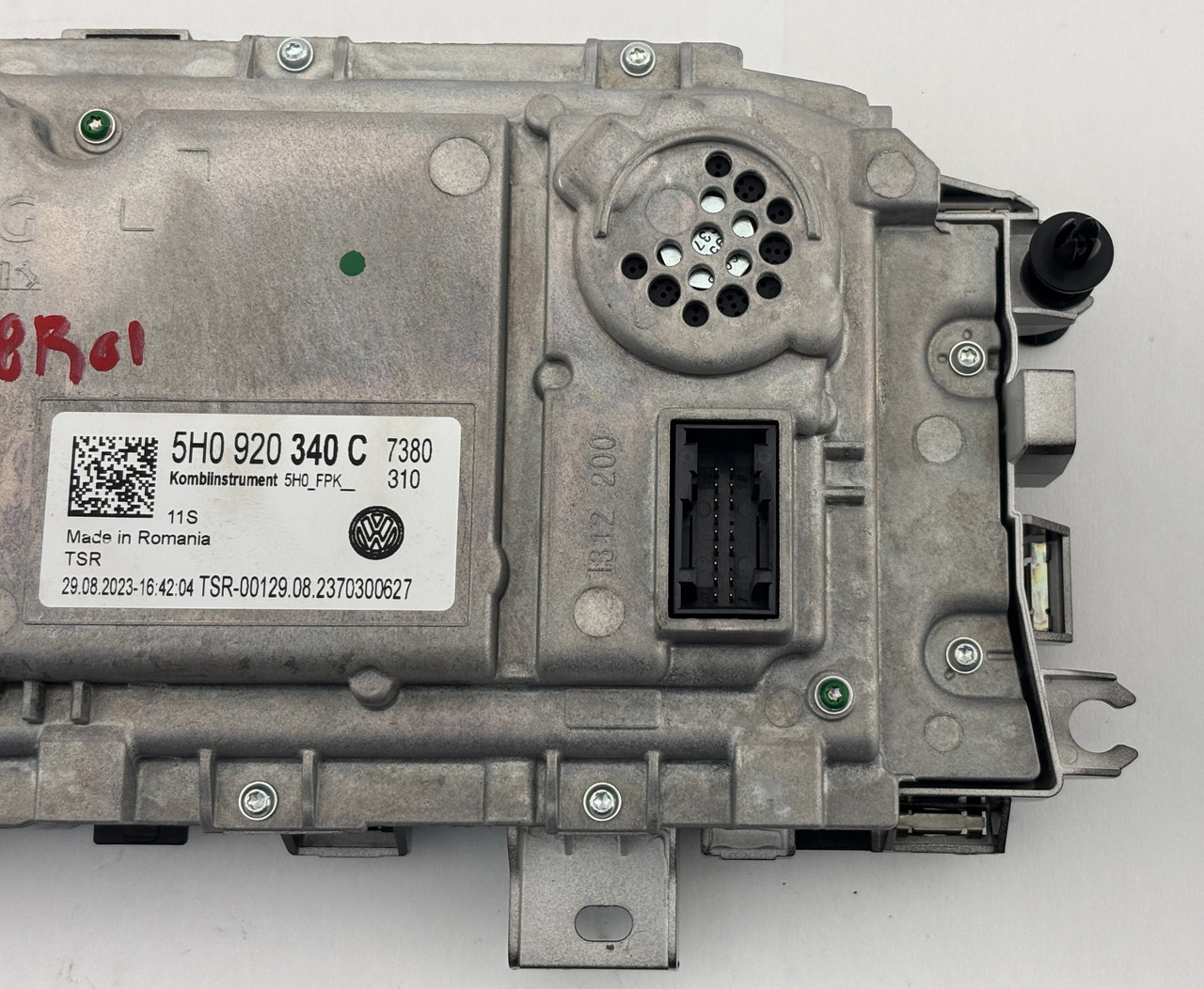 2022-2025 Volkswagen MK8 Golf R / GTI Digital Instrument Gauge Cluster Display - Image 9