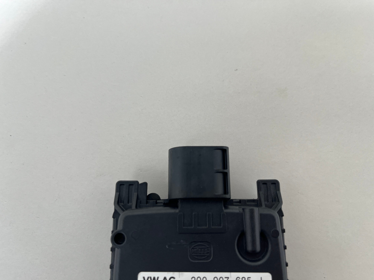 2022-2024 Volkswagen MK8 GTI Golf R Driver Side Blind Spot Radar Sensor - Image 4