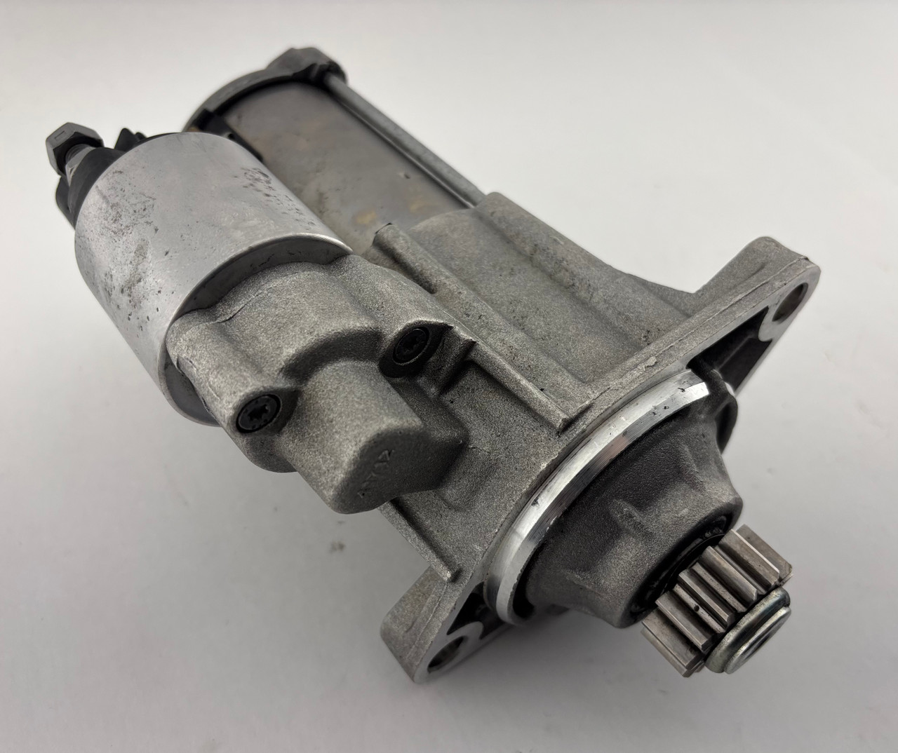 2022-2024 Volkswagen MK8 Golf R OEM Starter Motor / Automatic - Image 3