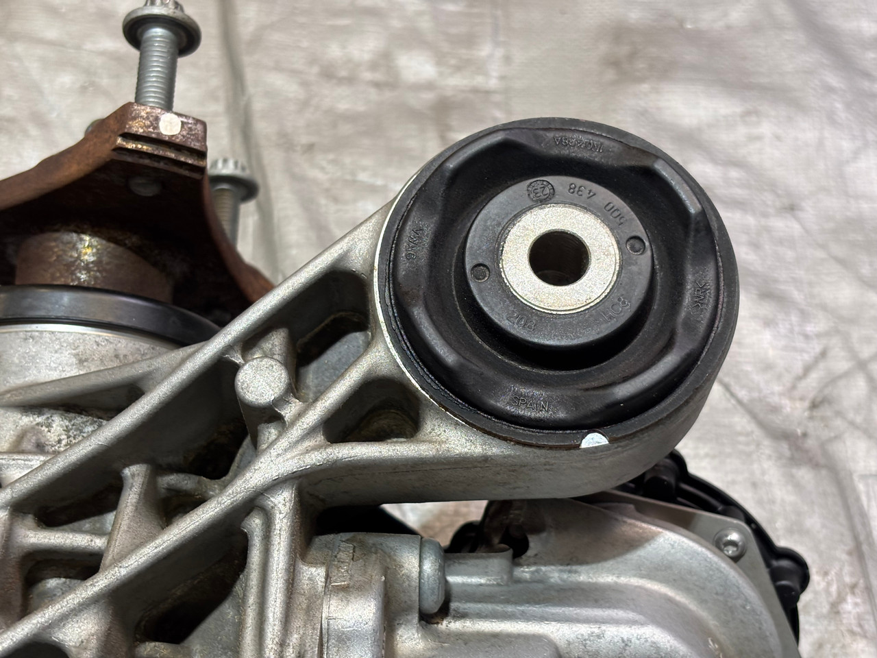 2022-2024 Volkswagen MK8 Golf R Rear Differential Assembly - Image 7