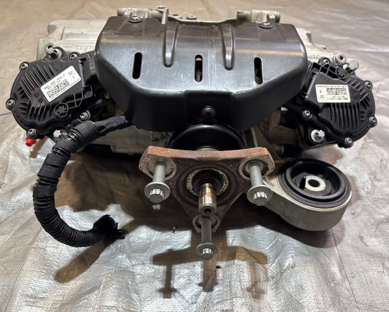 2022-2024 Volkswagen MK8 Golf R Rear Differential Assembly - Image 13