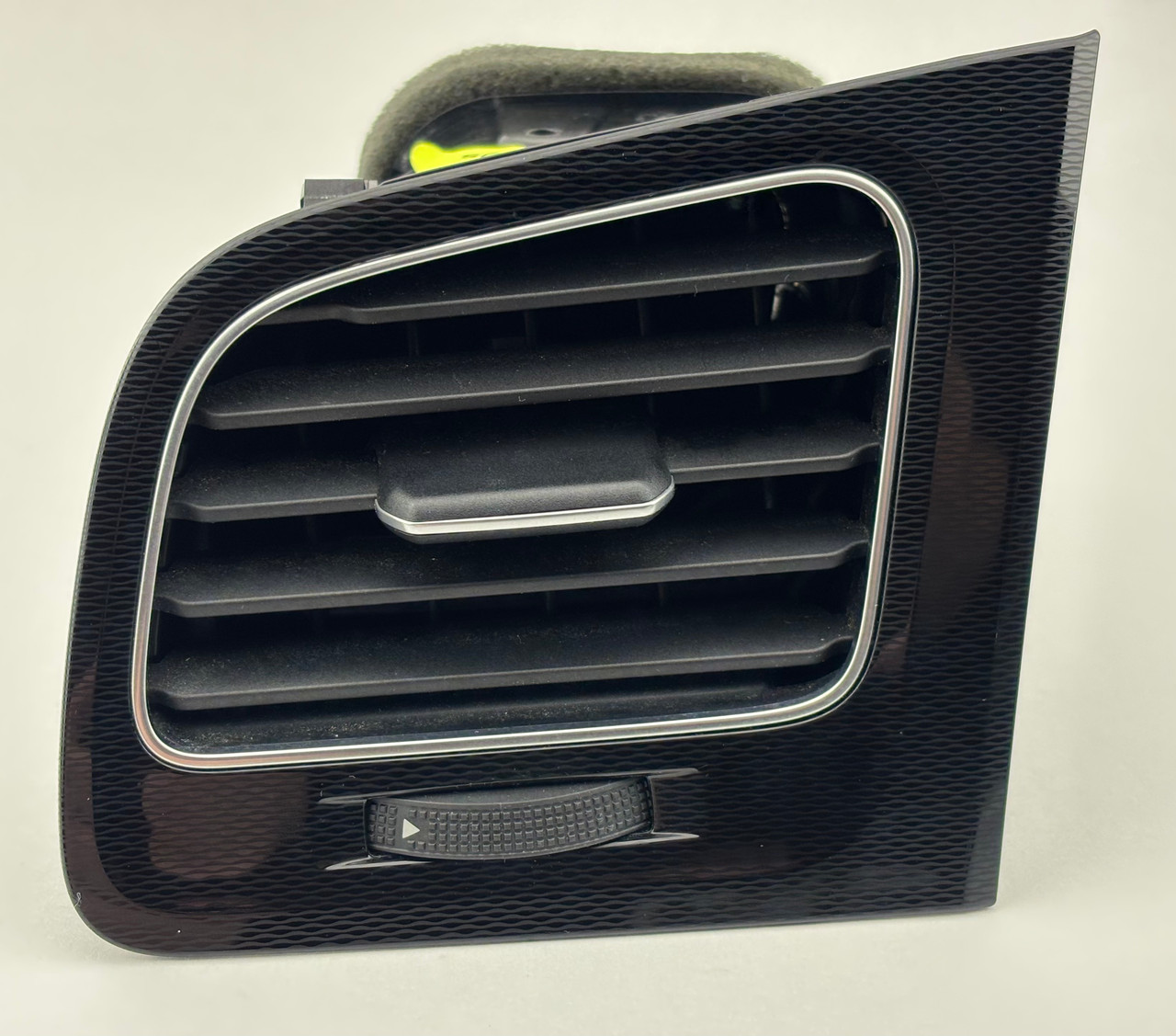 2015-2017 Volkswagen MK7 GTI Faux Carbon Interior Dash Trim Set - Image 10