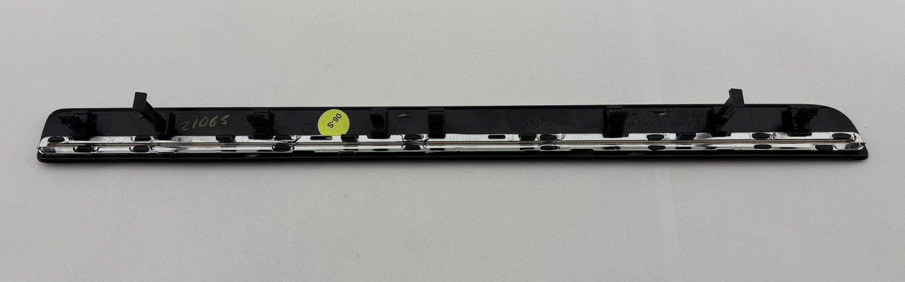 2015-2017 Volkswagen MK7 GTI Faux Carbon Interior Dash Trim Set - Image 5