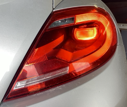 2012-2016 Volkswagen Beetle Coupe Passenger Side Tail Light - Image 5